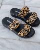 Εικόνα της Παντόφλα flatform με animal print και αγκράφες