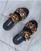 Εικόνα της Παντόφλα flatform με animal print και αγκράφες